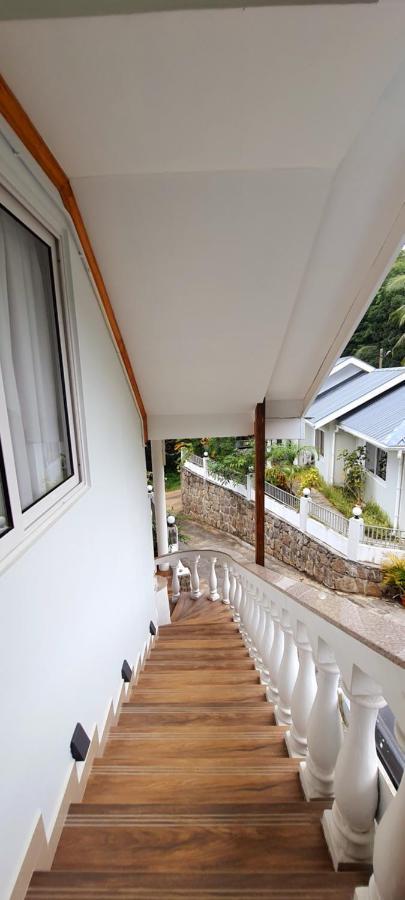 Le Chant De Merle Self -Catering Studios And Apartments Mahe Island Екстер'єр фото