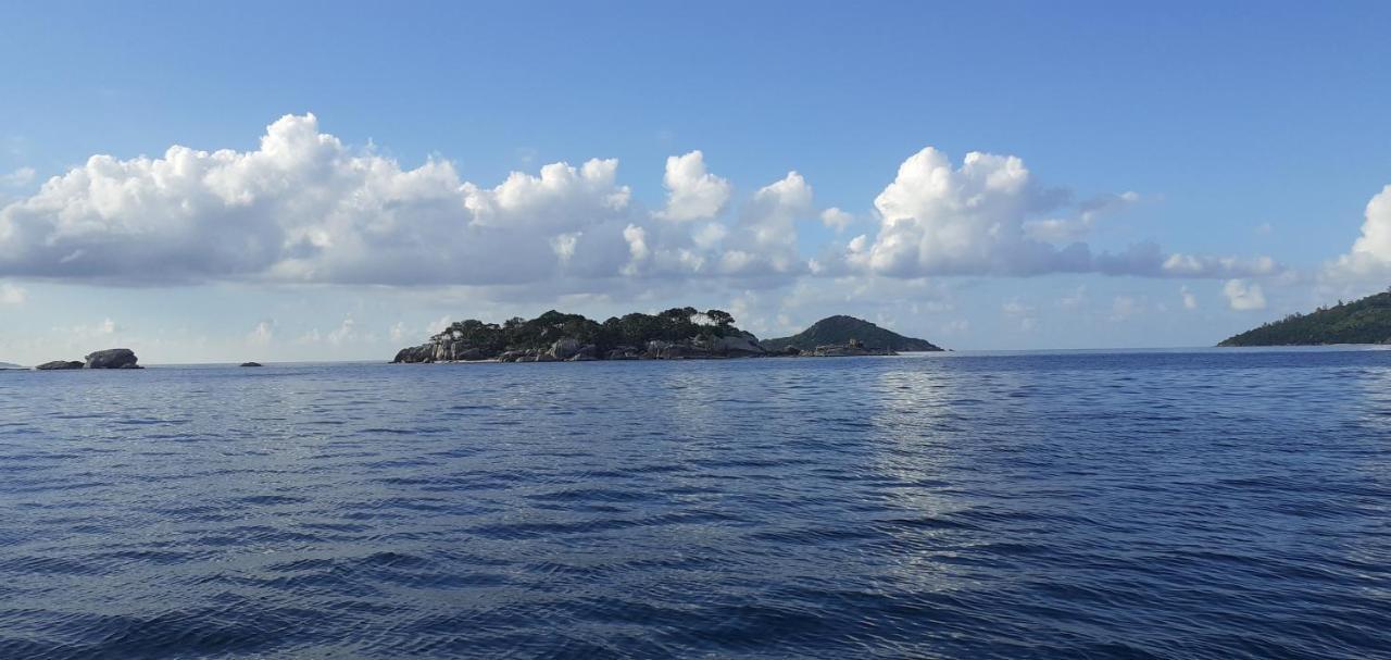 Le Chant De Merle Self -Catering Studios And Apartments Mahe Island Екстер'єр фото